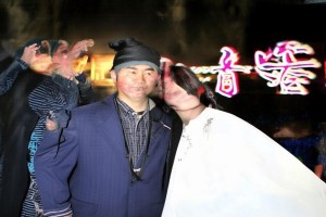 霍华德宣布即将破产，毛遂自荐加盟勇士，有7个私生子需要他养活